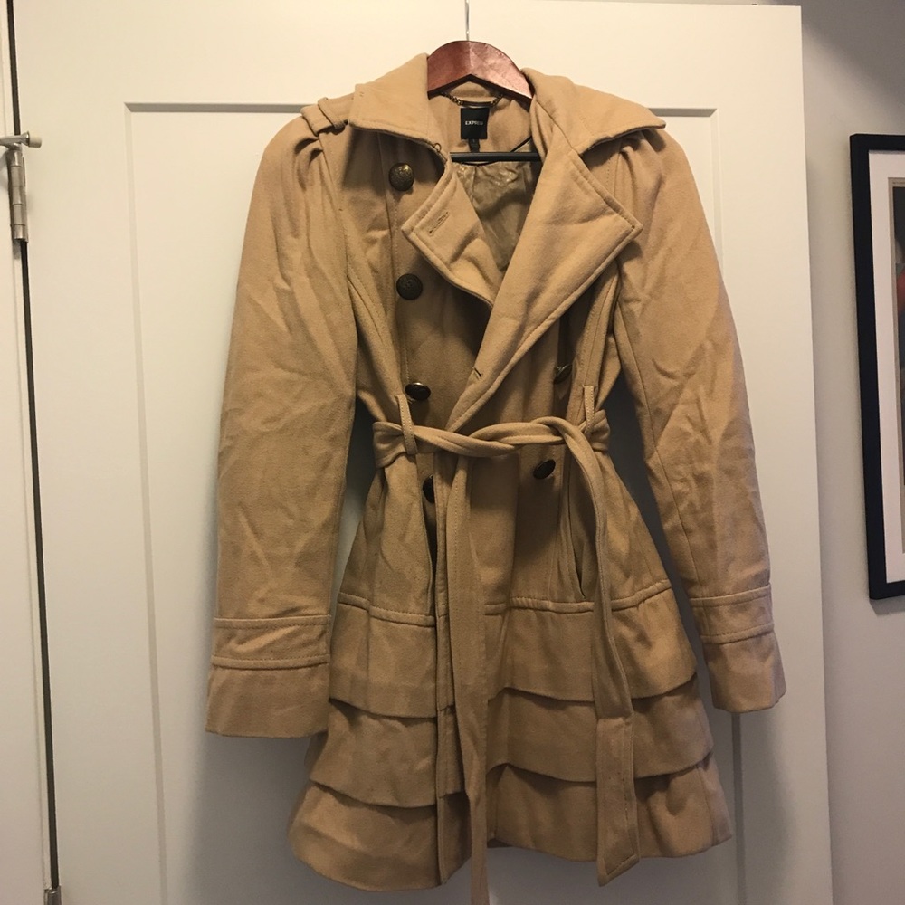 Adorable layered camel coat